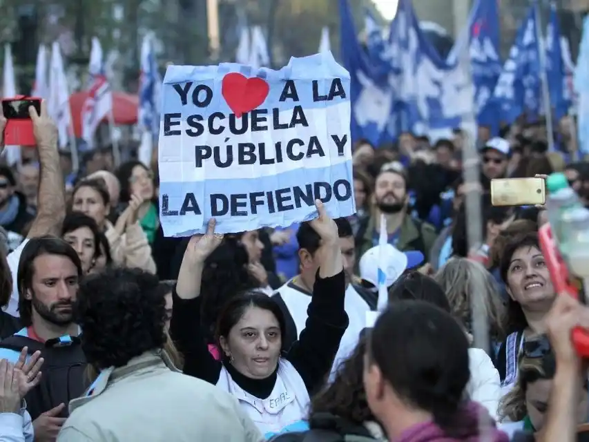 Paro de 24 horas: docentes bonaerenses rechazaron la oferta salarial del gobierno