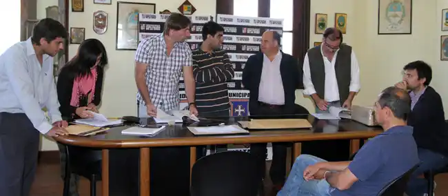 Licitaron 50 cuadras de pavimento en Exaltación de la Cruz