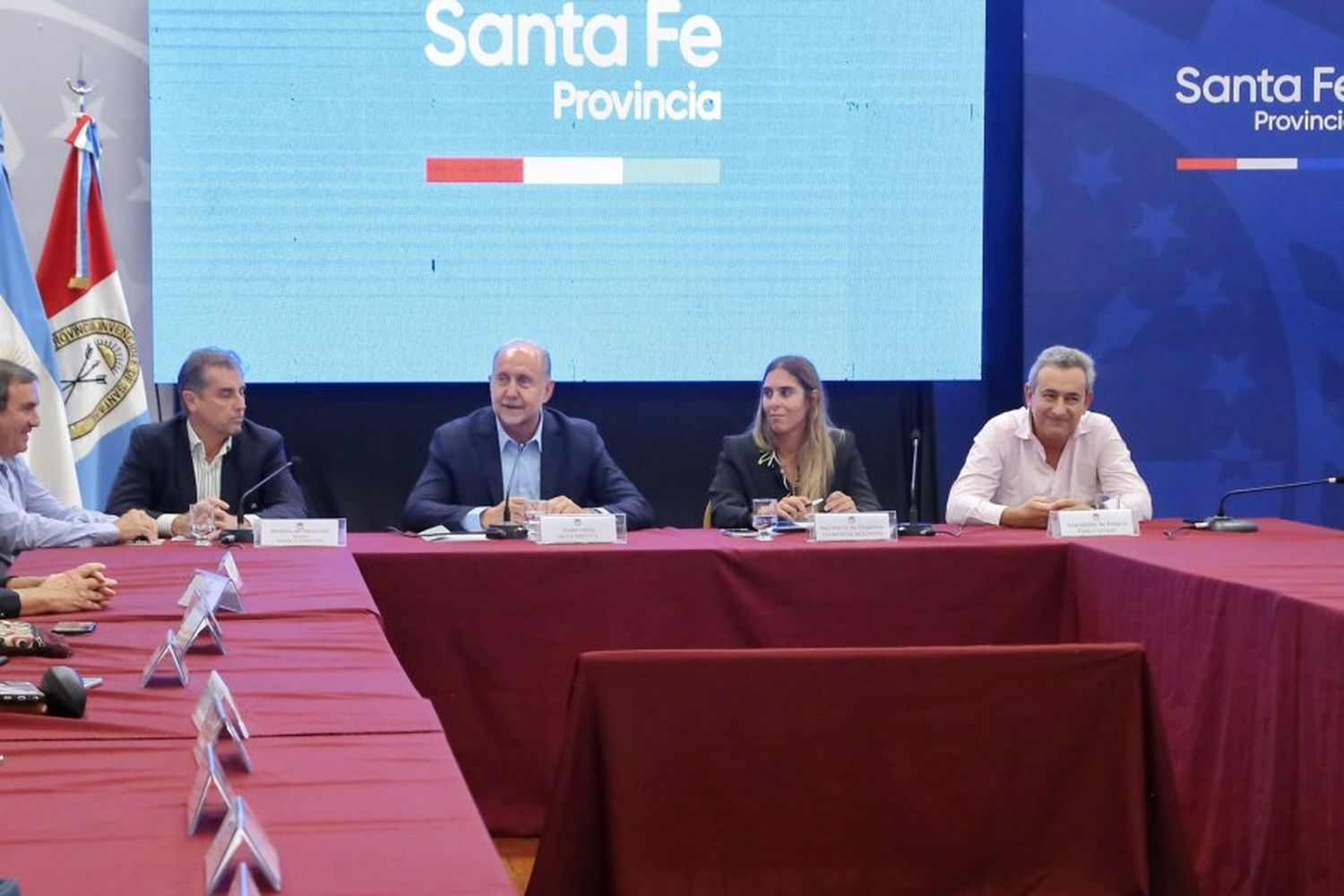 Perotti presentó la candidatura de la provincia de Santa Fe para ser sede de los  Xlll Juegos Suraméricanos 2026