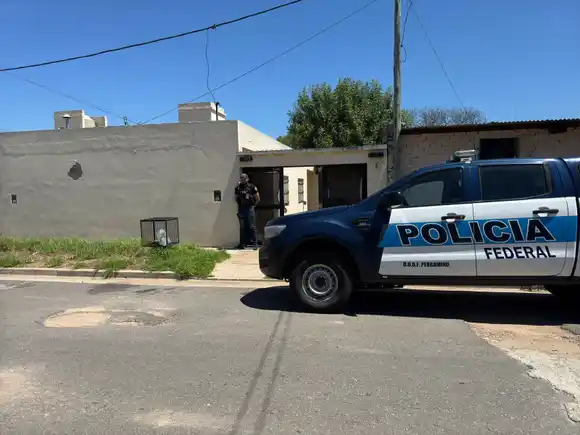 Allanamientos en Pergamino en una investigación por presunta explotación sexual de menores