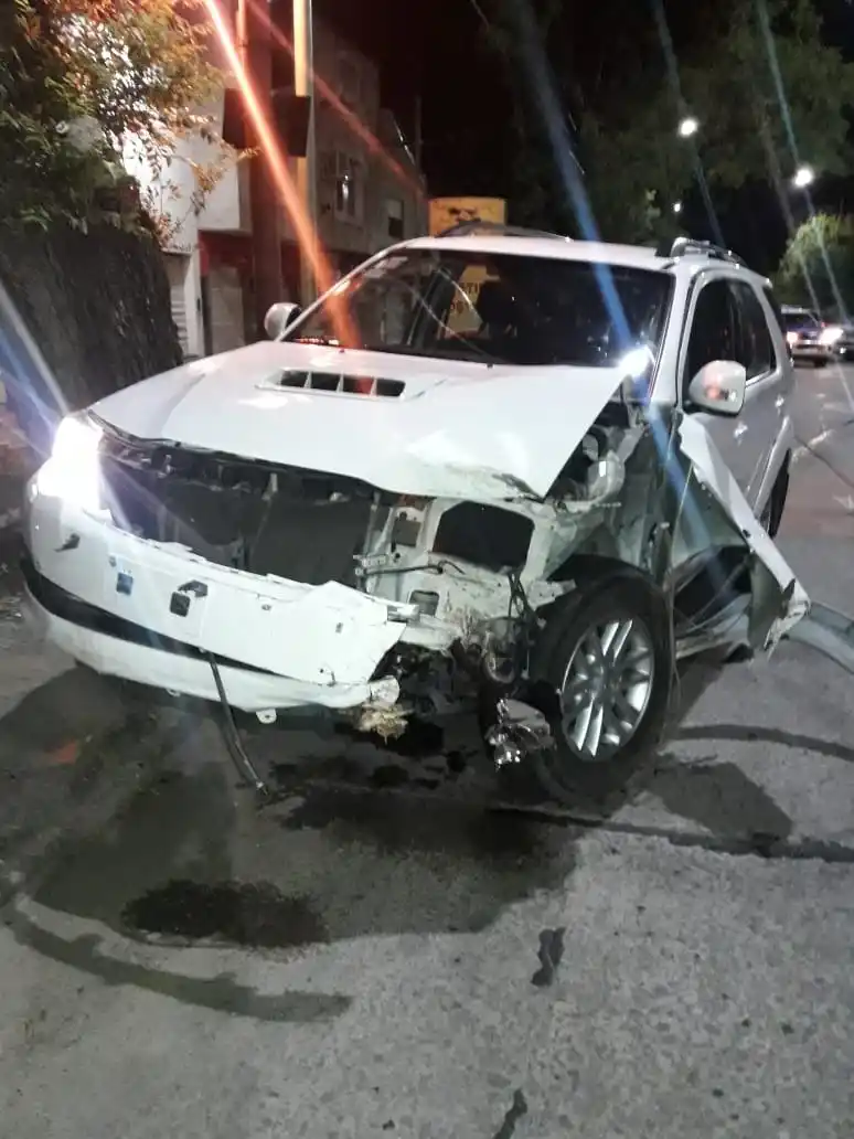 La Plata: Disparos contra la camioneta del fiscal Álvaro Garganta en un confuso episodio que involucra a la Policía