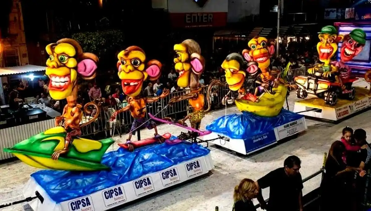 El carnaval local es uno de los más importante de la Provincia.