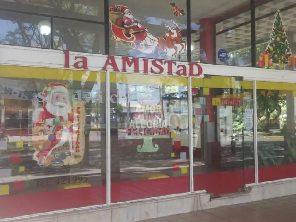 Robaron varios elementos en La Amistad