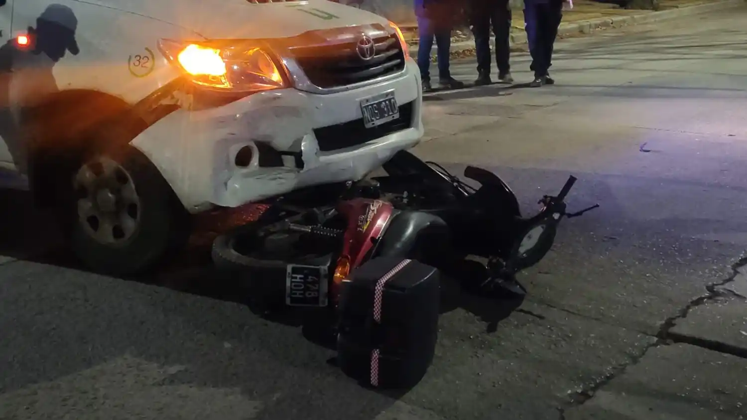 Dos accidentes de tránsito se registraron en distintos puntos de la ciudad durante la mañana de este lunes.