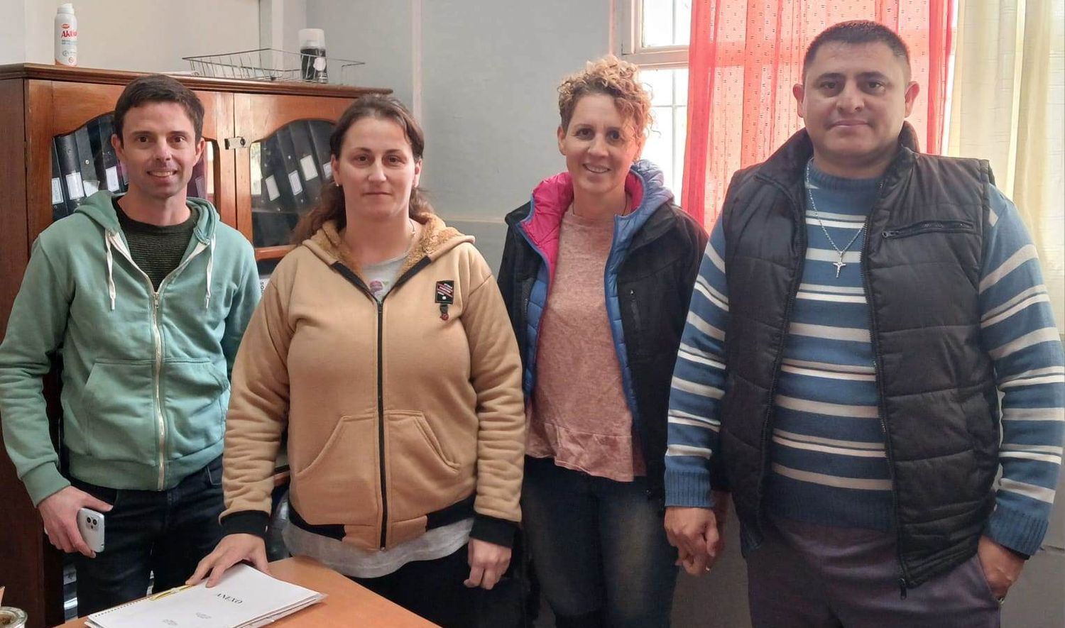 Hernán Salvador, Érica Haas, María José Apendino y Luis Copes, del equipo técnico de la Residencia Infanto Juvenil de Varones.