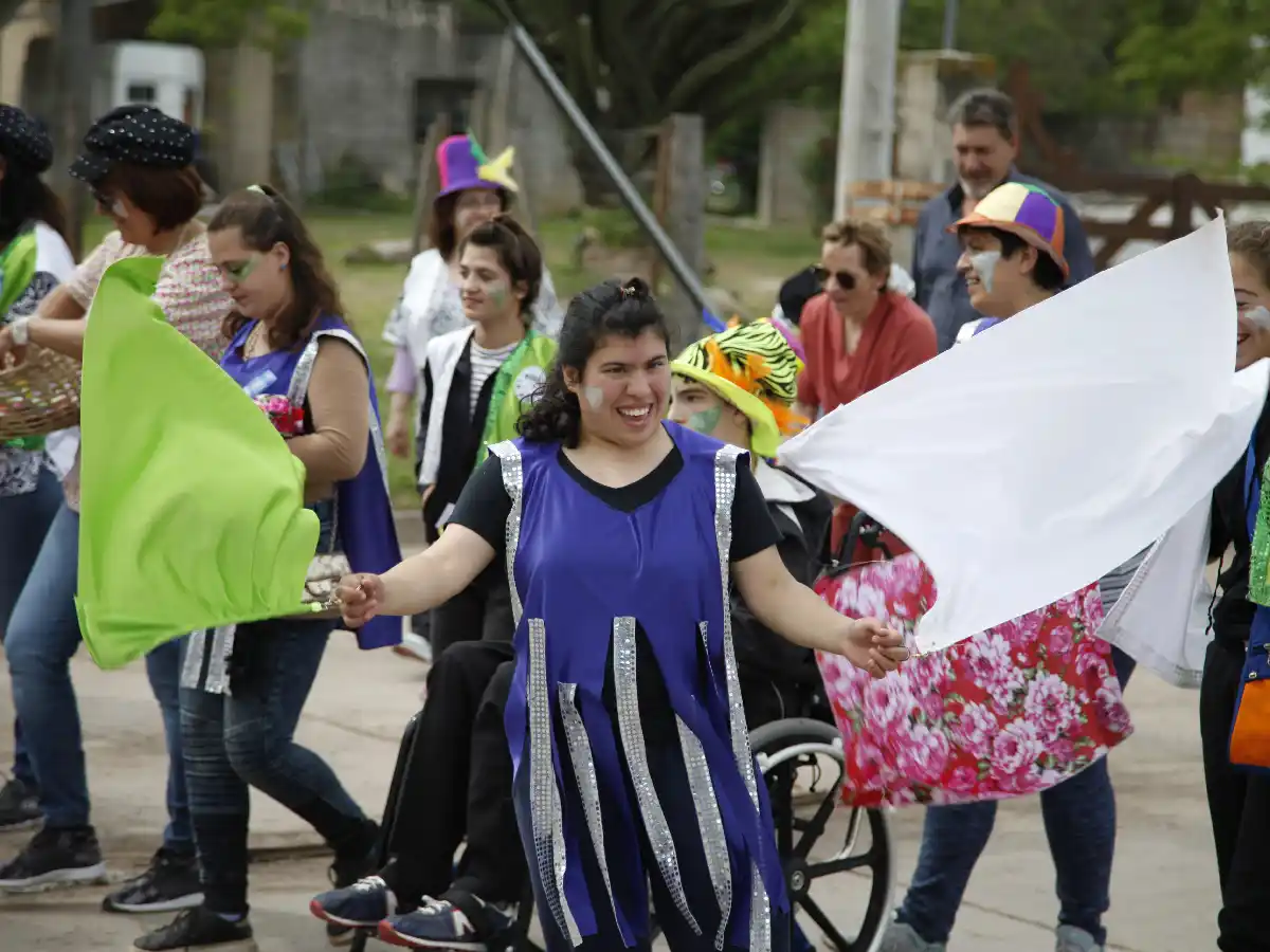 Niños y jóvenes con discapacidad tendrán su estudiantina    