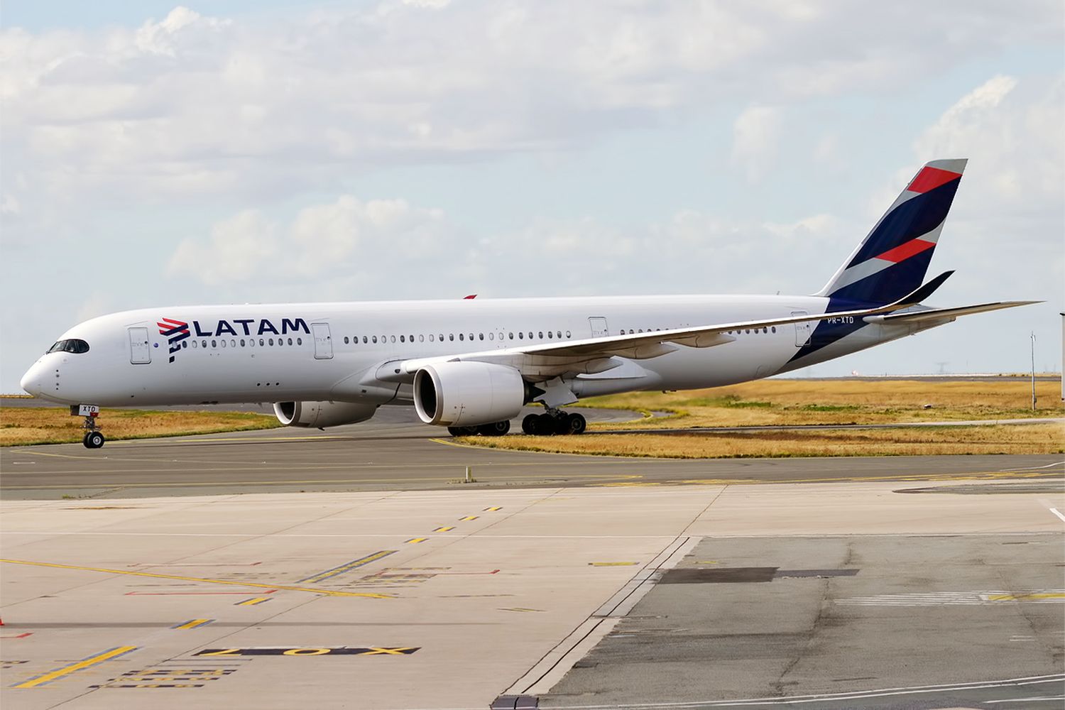 Lessor in search for a client: SkyWorks to auction 17 ex-LATAM aircraft