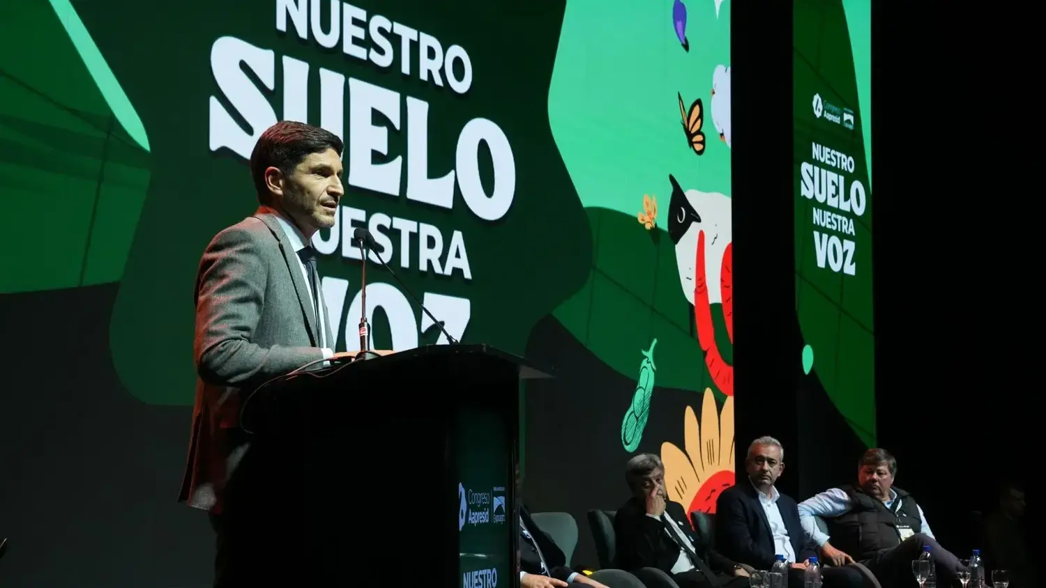 Pullaro en Aapresid: “La única manera de salir adelante es producir más y generar empleo”