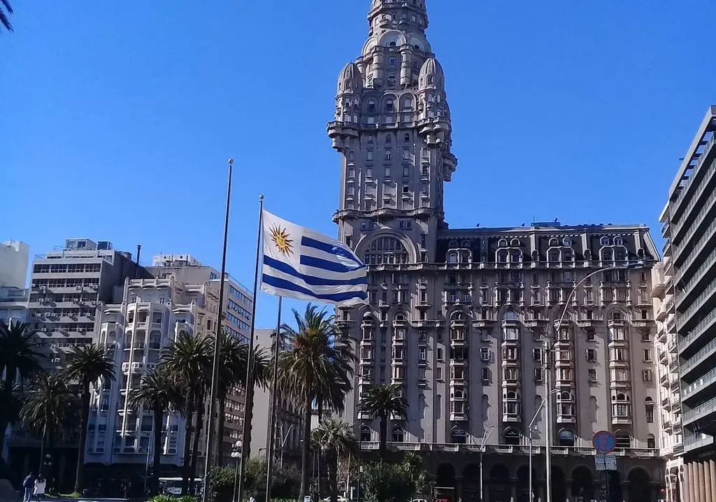 La economía uruguaya completó 12 meses de alza