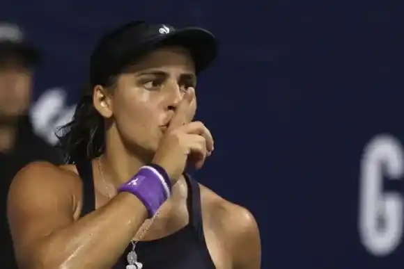 Carlè avanza en  el WTA 125 de España