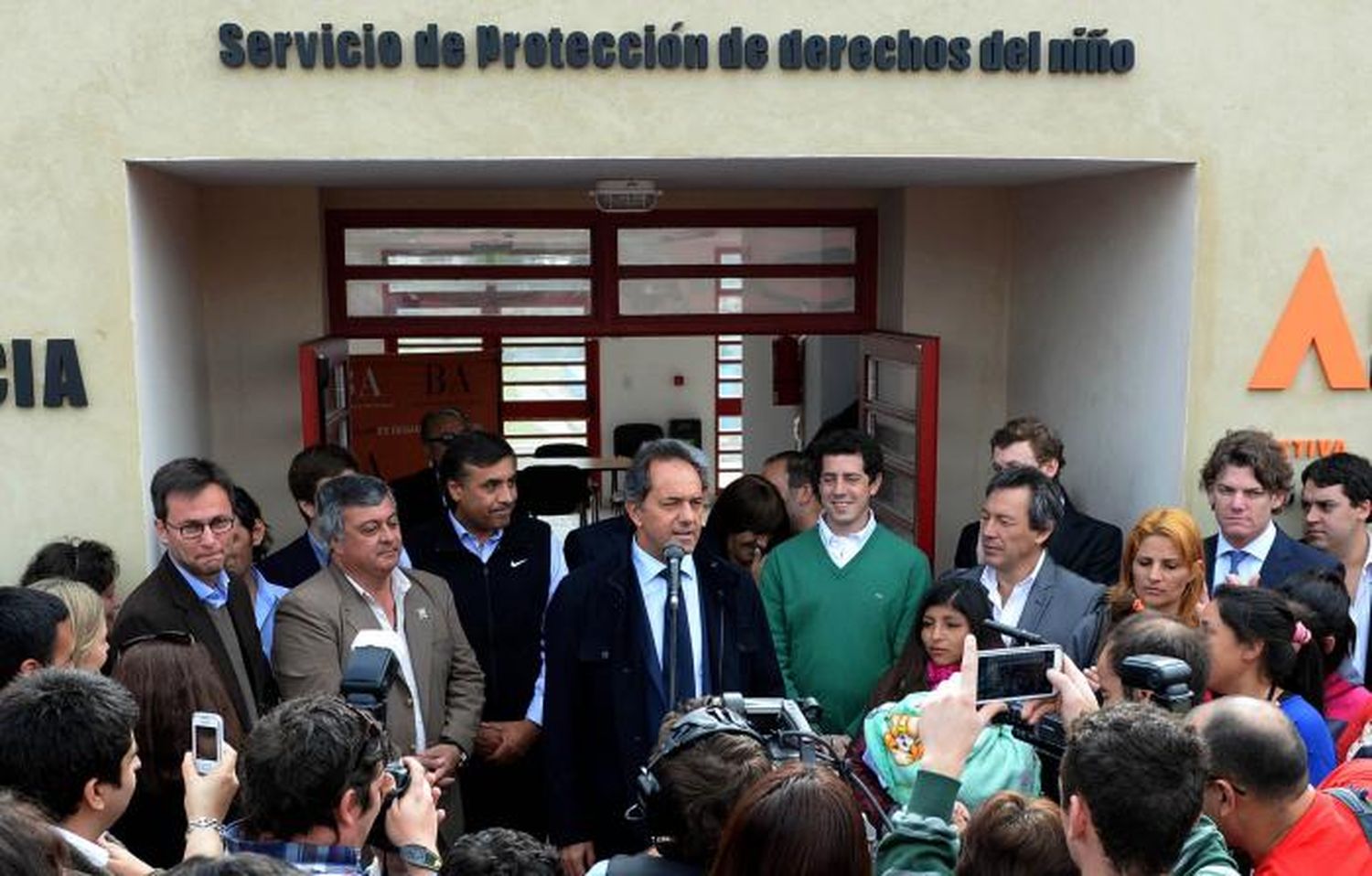 Mercedes: Tenso acto de Scioli junto a Selva y Wado De Pedro