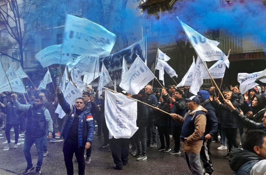 UTHGRA hará protestas nocturnas si esta semana no se firma el acuerdo de equiparación salarial