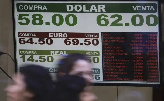 Subió el dólar en el primer día de Alberto Fernández como presidente
