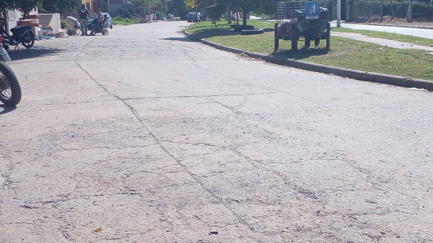 Chocaron a un niño en la zona de bajada al puerto y fue trasladado al Hospital