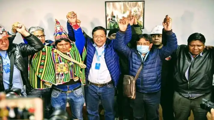 UN SALTO ATRÁS: sondeos dan ganador al candidato de Evo Morales en Bolivia