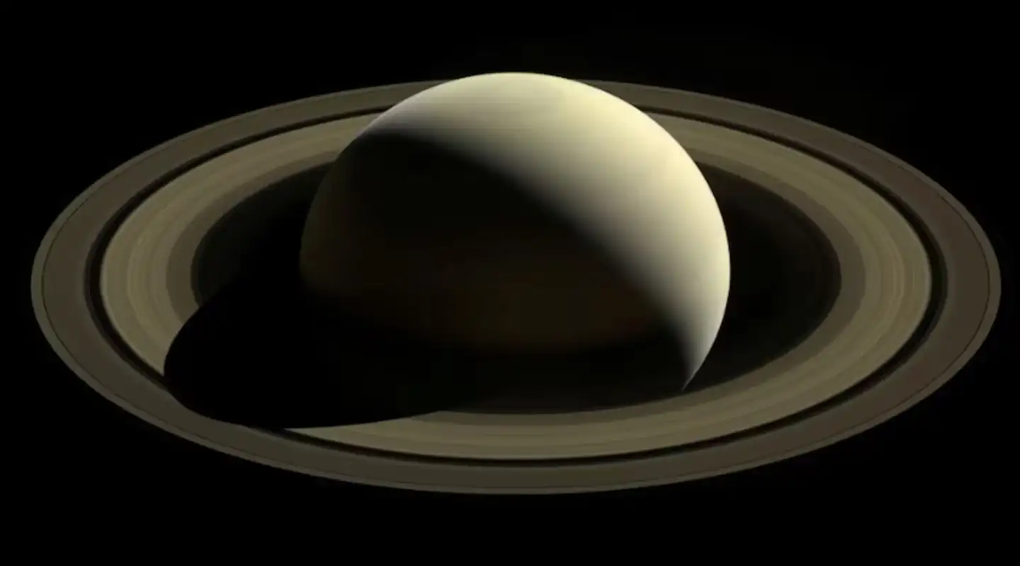 Saturno - 2