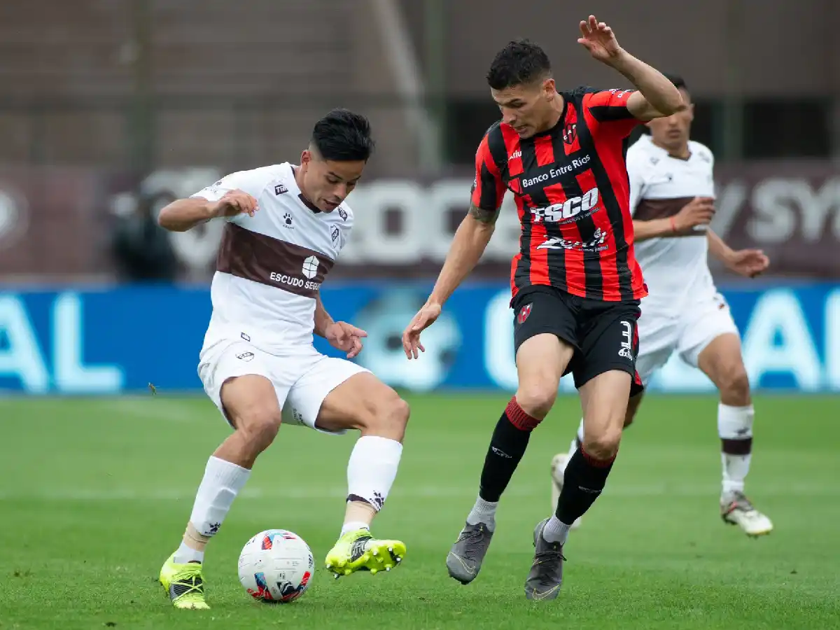 Platense y Patronato no pudieron romper el cero