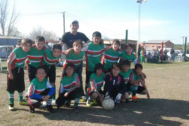 Unión del Suburbio y Central Larroque arrasaron en la décima fecha