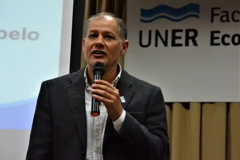 El Rector de la UNER manifestó que también corren el riesgo de cerrar