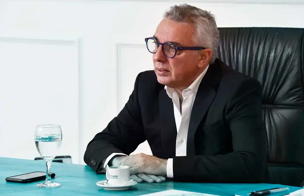 Zamora apuntó contra Massot: “Es un funcionario de la Ciudad con tareas como concejal en Tigre”