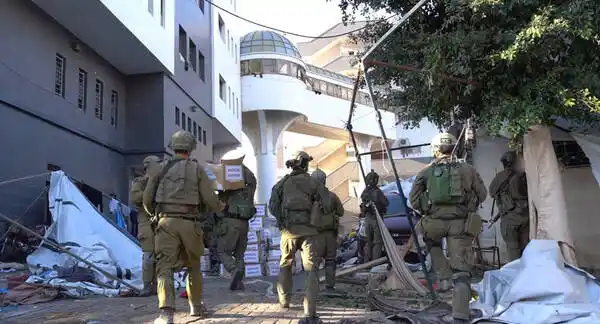 En su ataque, tropas israelíes tomaron por asalto el mayor hospital de Gaza