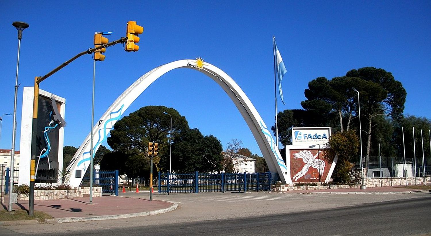 La Fuerza Aérea Argentina cierra un millonario contrato de mantenimiento con FAdeA