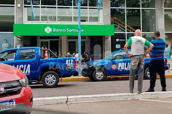 Una vez más: el “Rengo G.” molestaba a los vecinos, uno se cansó y le “calzó” una trompada