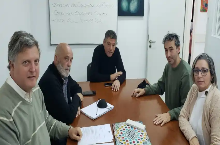 Técnicos y Defensores del Pueblo preocupados por las demoras en el Gasoducto de la Costa