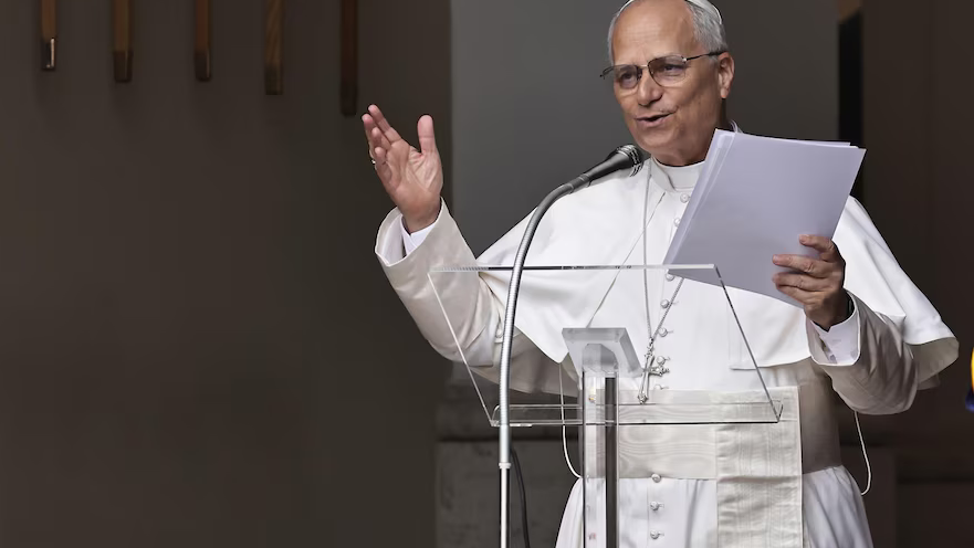 León XIV descarta reformas doctrinales y defiende la "familia tradicional"