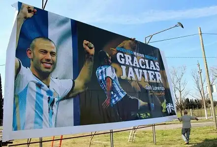 Orgullosos del Jefecito: Así lo esperan a Mascherano en San Lorenzo