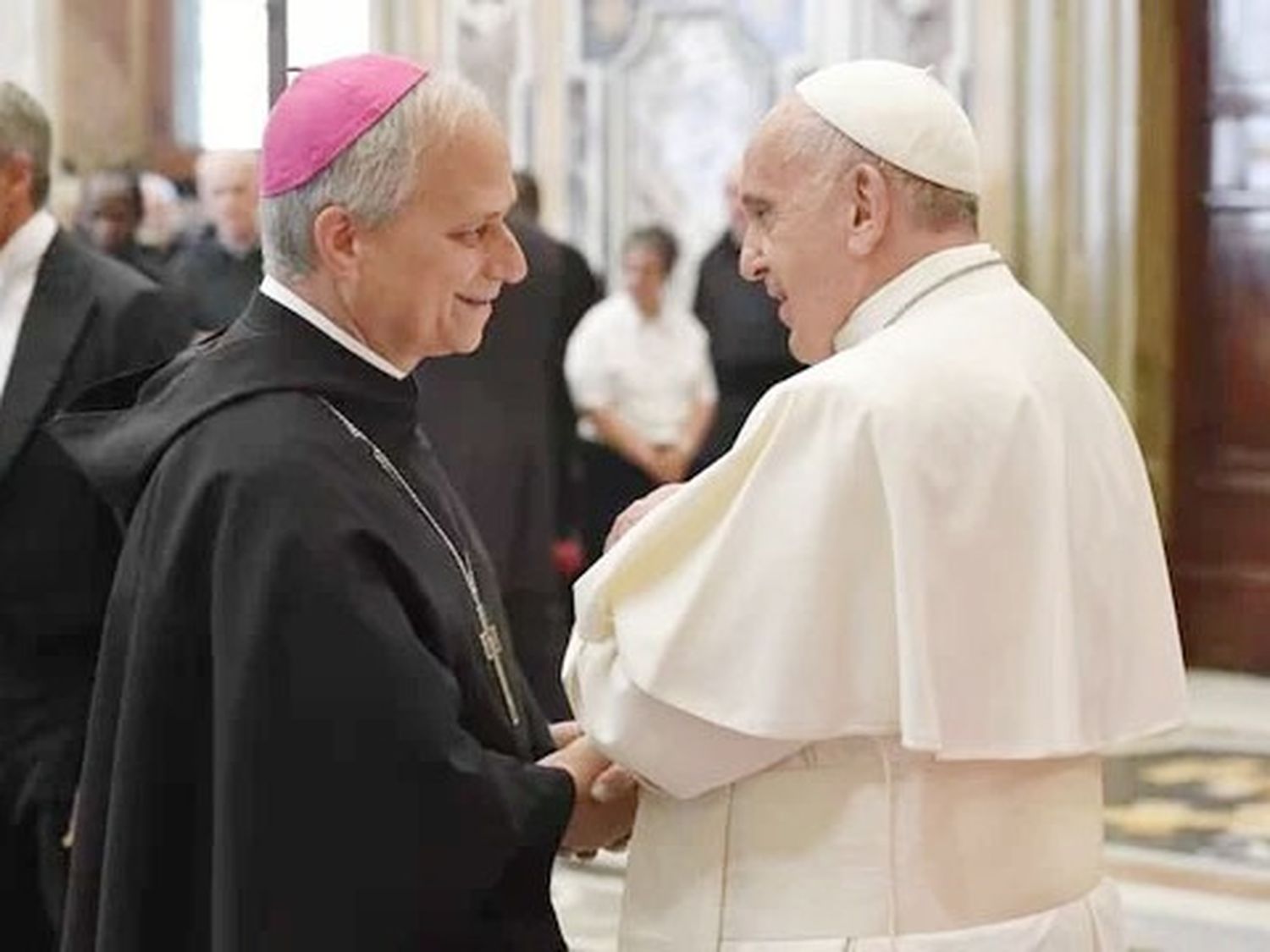 El flamante Papa León XIV fue nombrado cardenal por Francisco