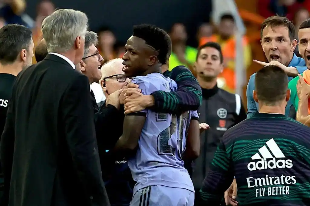 Caso Vinicius: hay siete detenidos acusados de delitos de odio contra el delantero del Real Madrid