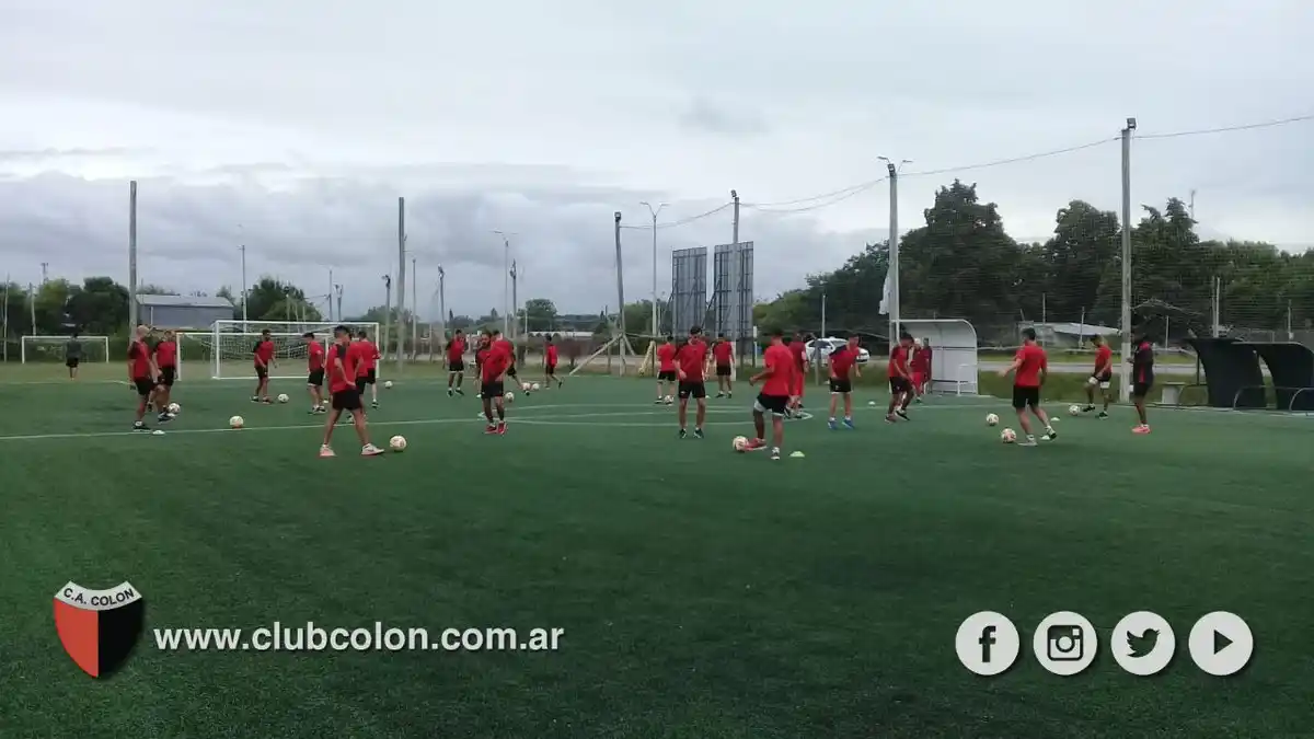 Colón se enfrenta a Nacional de Uruguay en Paysandú