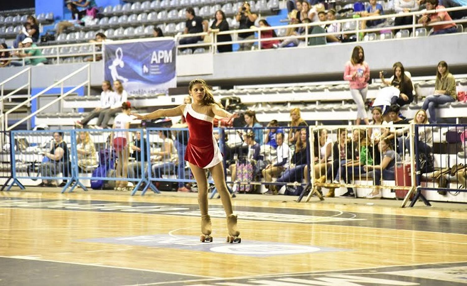 Gran actuación local en el Open Nacional de patín artístico