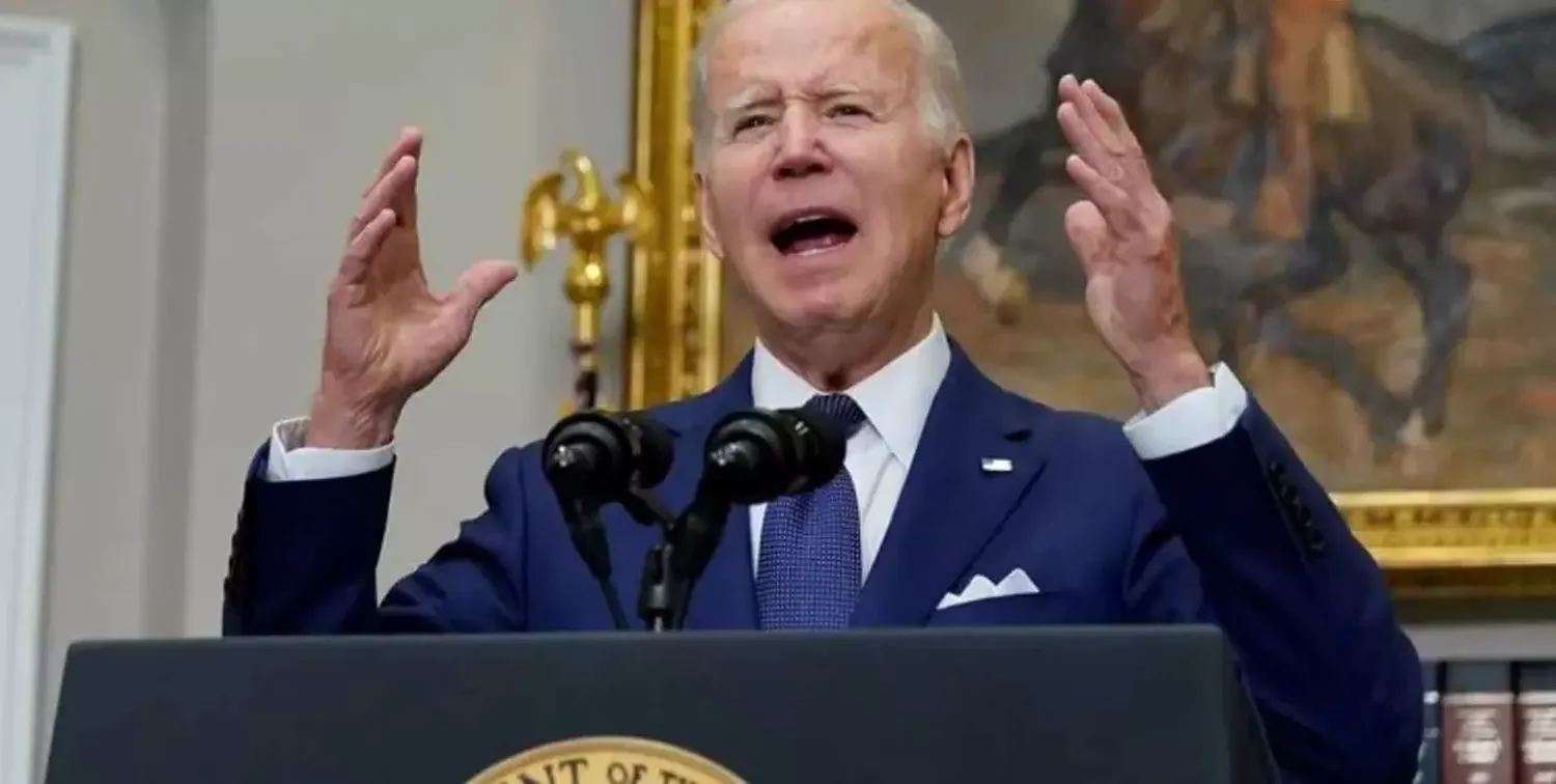 Biden habló sobre el tráfico de personas tras hallar los 51 muertos en un camión en Texas 