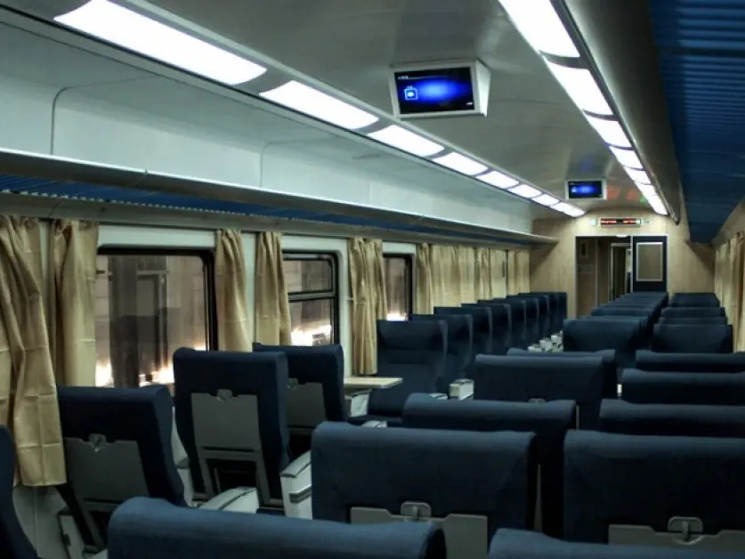 El tren Rosario-Buenos Aires sufre modificaciones en su horario, recorrido y la duración del viaje