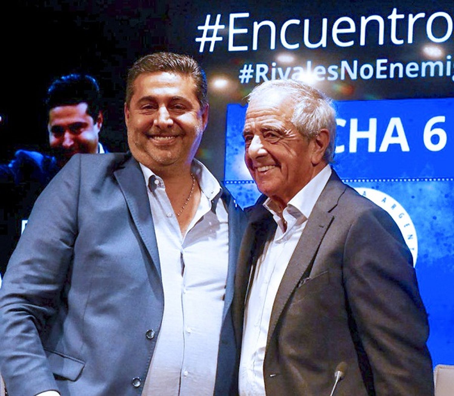 River y Boca buscan encontrar una salida al bochorno en la sede de la Commebol