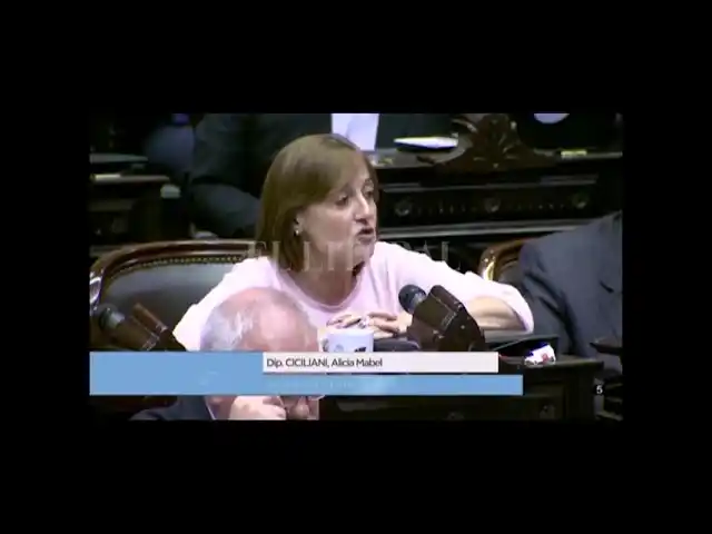 Cuatro cambios y más mujeres en el gabinete de Lifschitz