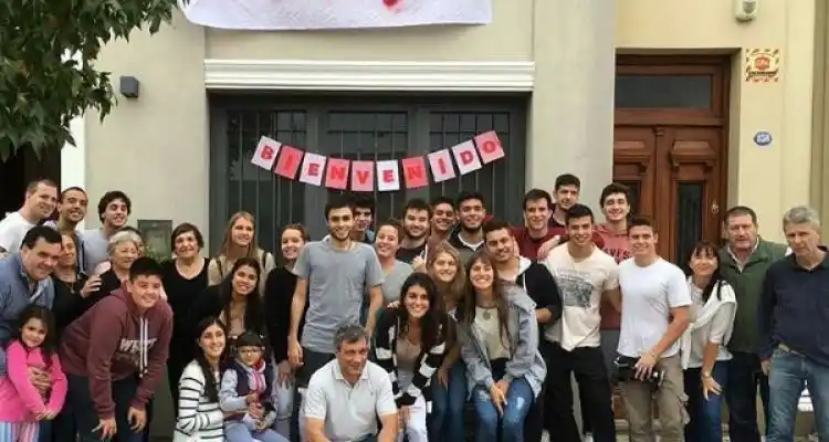 Francisco López volvió a su casa por algunas horas y continúa su rehabilitación en el Fleni