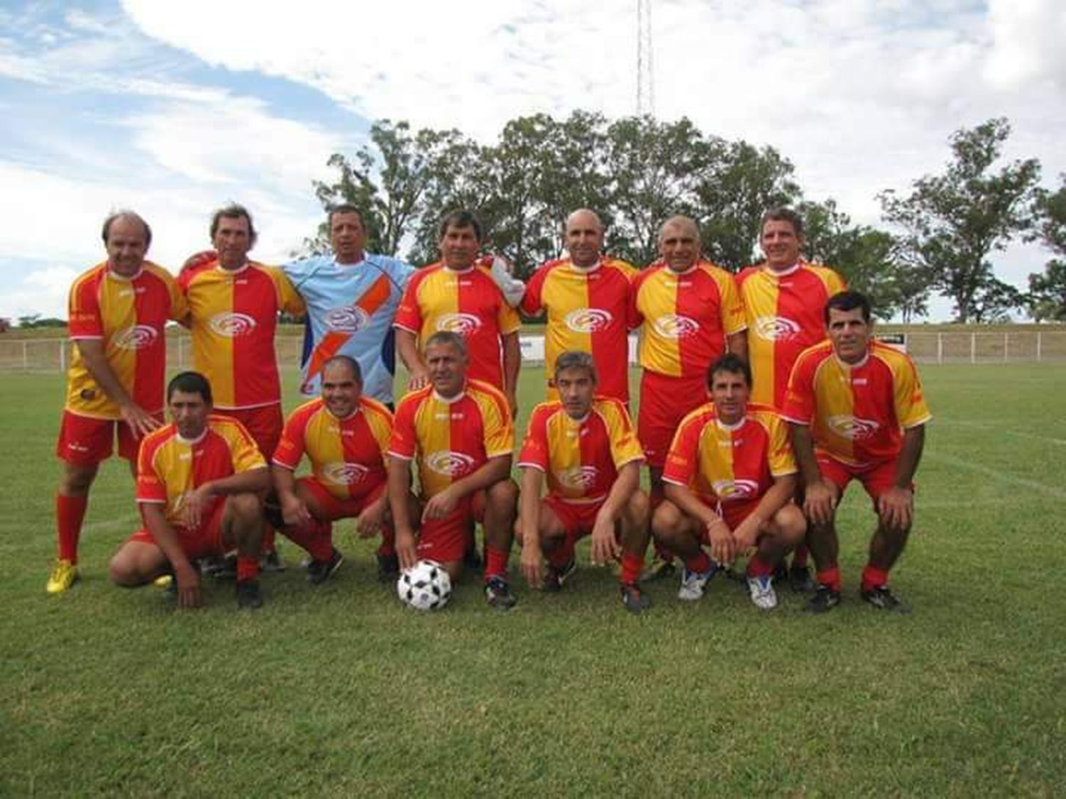 Fútbol Senior: el Galastazaray ante un "partido histórico"