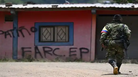 CAEN 5 DISIDENTES de las FARC en operativo del Ejército de Colombia en el Cauca (+Detalles)