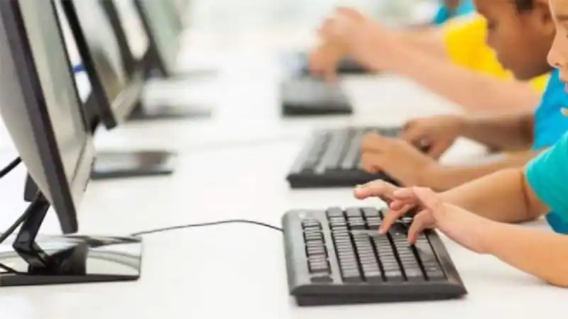 El Municipio lanza el programa "Capacitación en Alfabetización Digital"