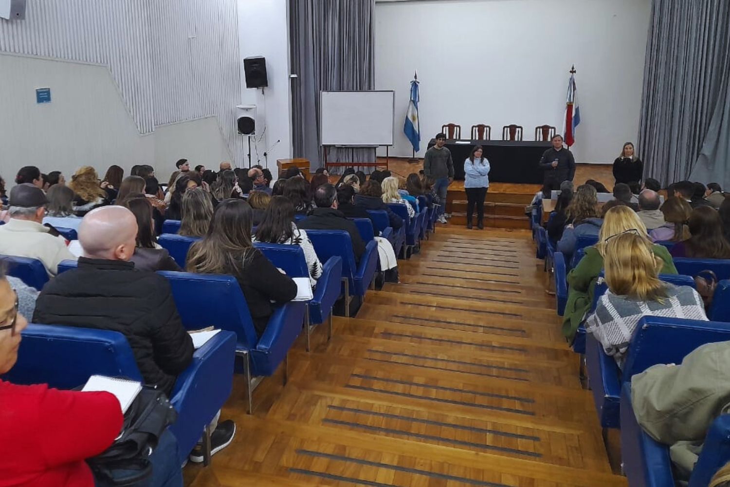 Se realizan capacitaciones en procesos administrativos para instituciones educativas de gestión privada