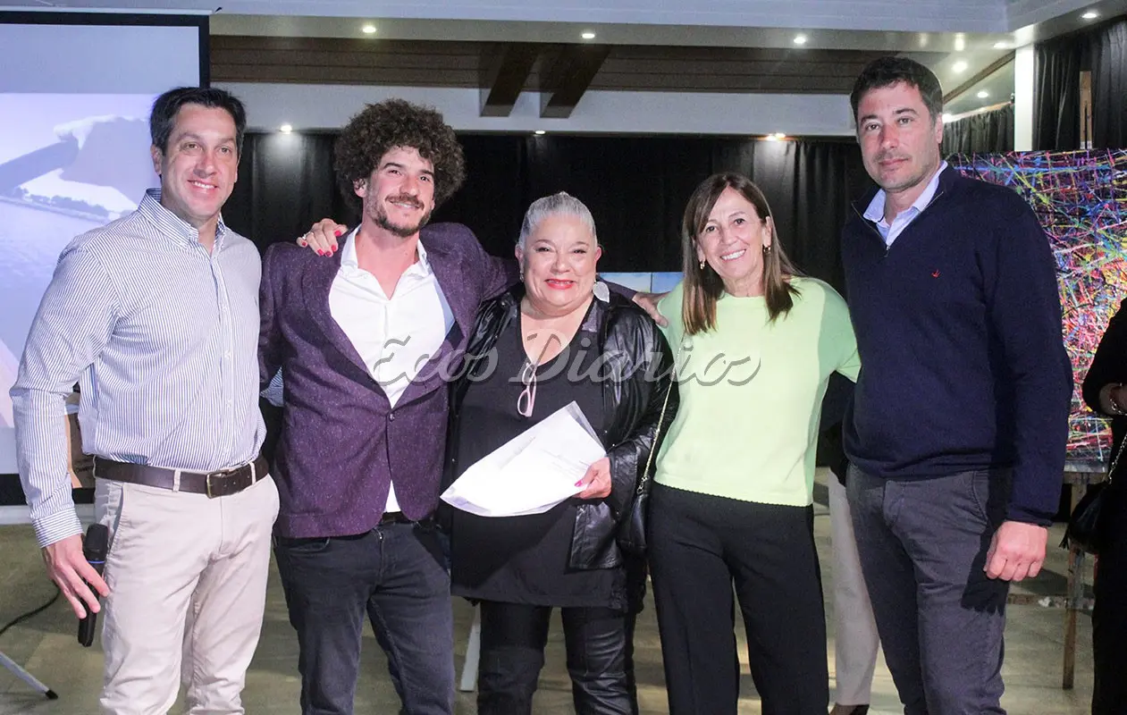 Turismo. Arturo Rojas, Enzo Lubrano, Mecha Alonso, Liliana Mansi y Matías Sierra