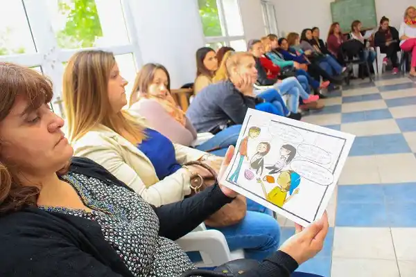 El Municipio asesoró a jóvenes y adolescentes en educación sexual integral