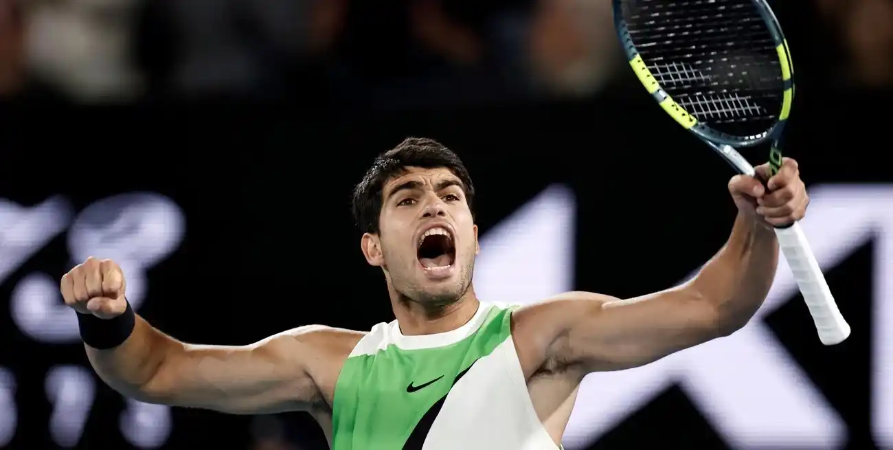 Alcaraz venció a Djokovic por 2-6, 6-2, 6-3 y 7-5 en la final. Foto: Reuters