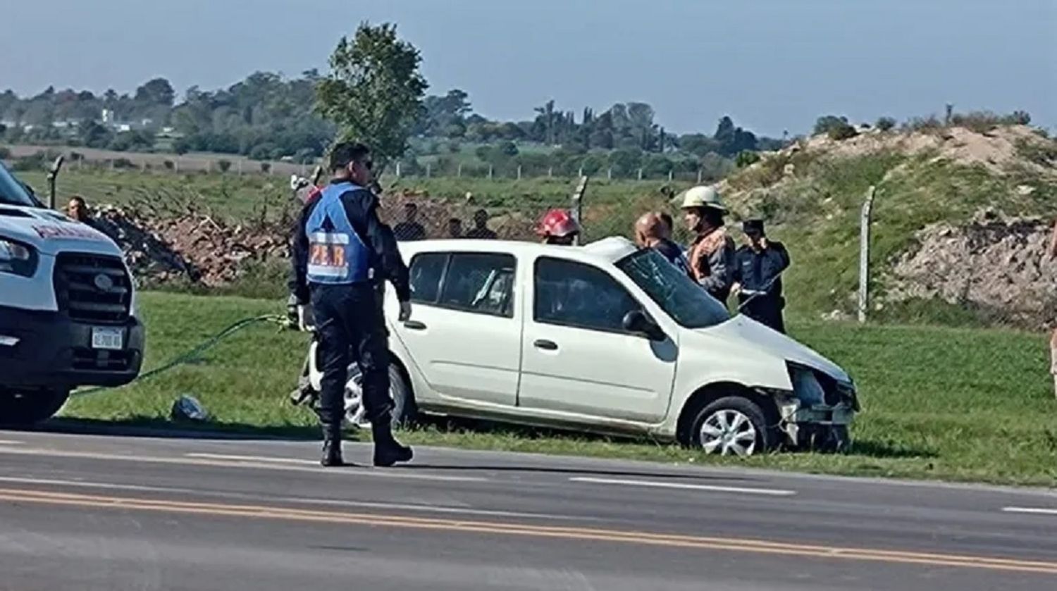 Entre Ríos: falleció una mujer tras un fuerte choque entre un auto y un camión