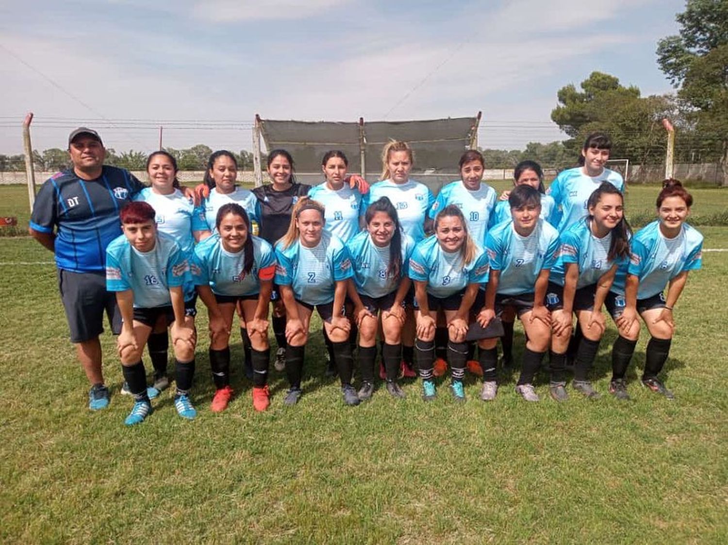 Fútbol femenino - 8