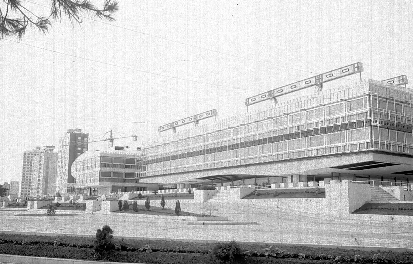 CASINO