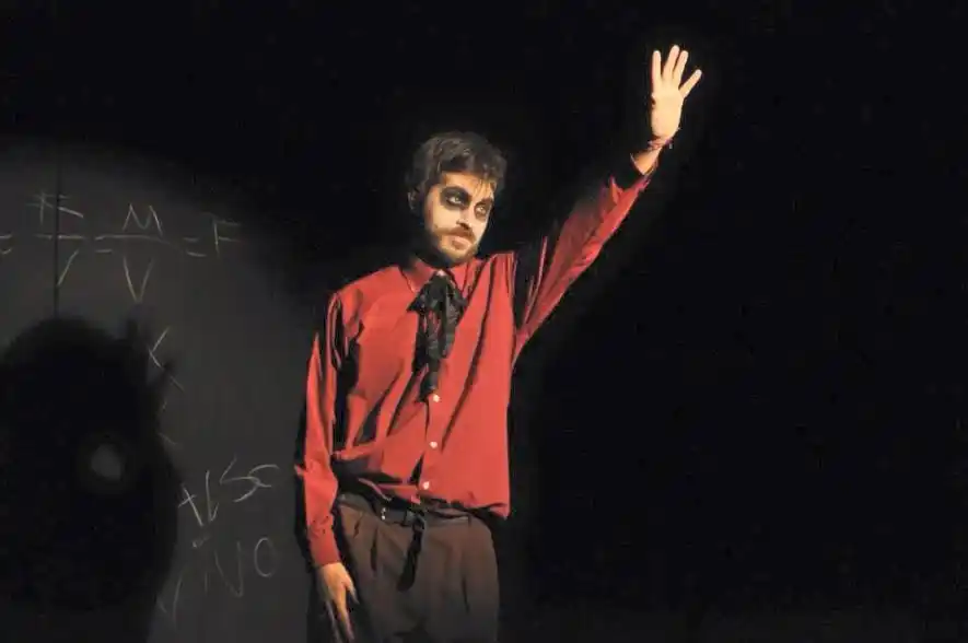 Ultimas funciones de "Falso vivo"